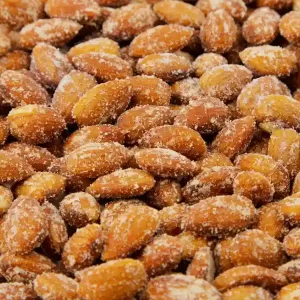 Amandes fumées | لوز مدخن